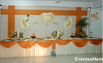 Decoraciones paredes y luces para salones en eventos