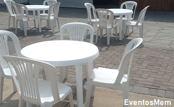Alquiler de mesas redondas y sillas de plastico para eventos